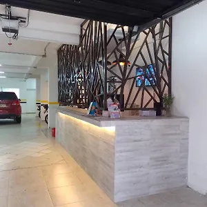 Hotel Marat, Medellín